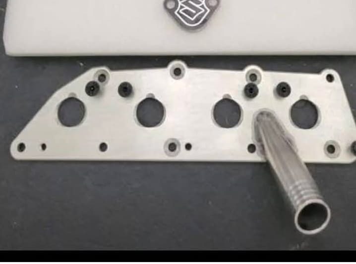 SPACER INTAKE 8V