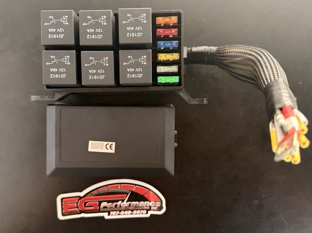CAJAS FUSIBLES CON RELAY