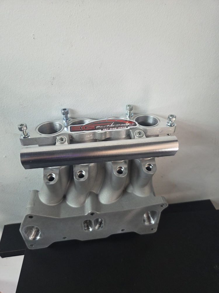 FUEL RAIL MAZDA INTAKE RE